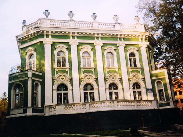 Pałac sztuki w słynnej „Willi Bianki” (Fot. Zbigniew Zawałkiewicz)