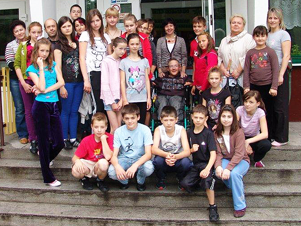 Uczestnicy Letniej Szkoły w Chmielnickim (Fot. Kongres Oświaty Polonijnej)