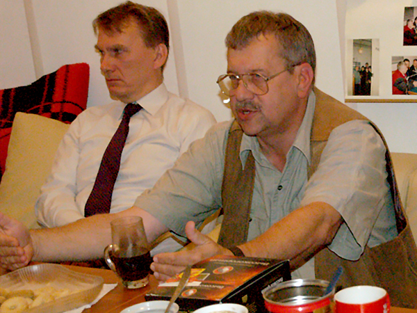 Przewodniczący Rady Fundacji "Polonia Ruthenia" Robert Czyżewski (od lewej) i redaktor naczelny "Kuriera Galicyjskiego" Mirosław Rowicki (Fot. Maria Basza)