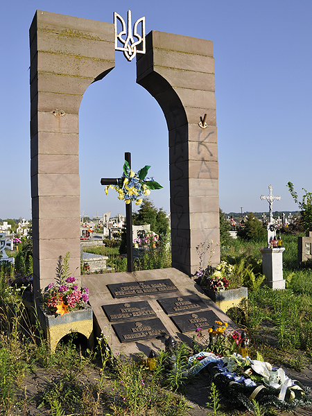 Nielegalny pomnik w Hruszowicach