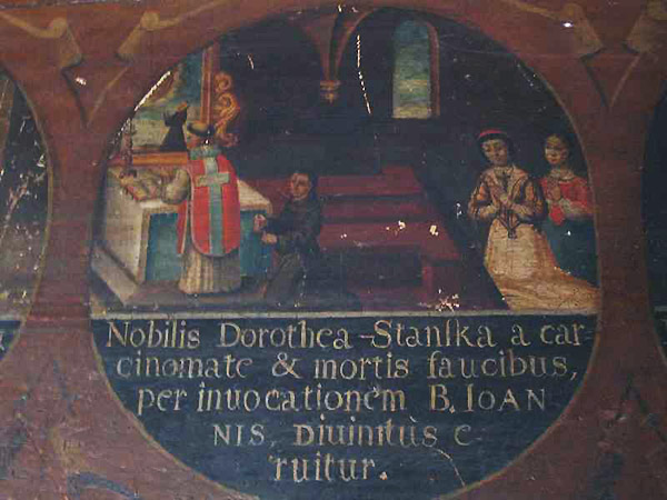 Jedna z tabliczek wotywnych w kościele bernardynów (Fot. Alina Wozijan)