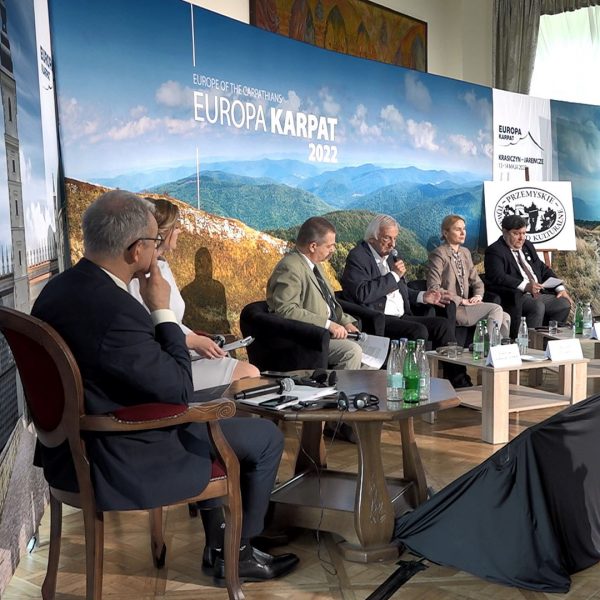 O wojnie na Ukrainie podczas konferencji Europa Karpat w Krasiczynie