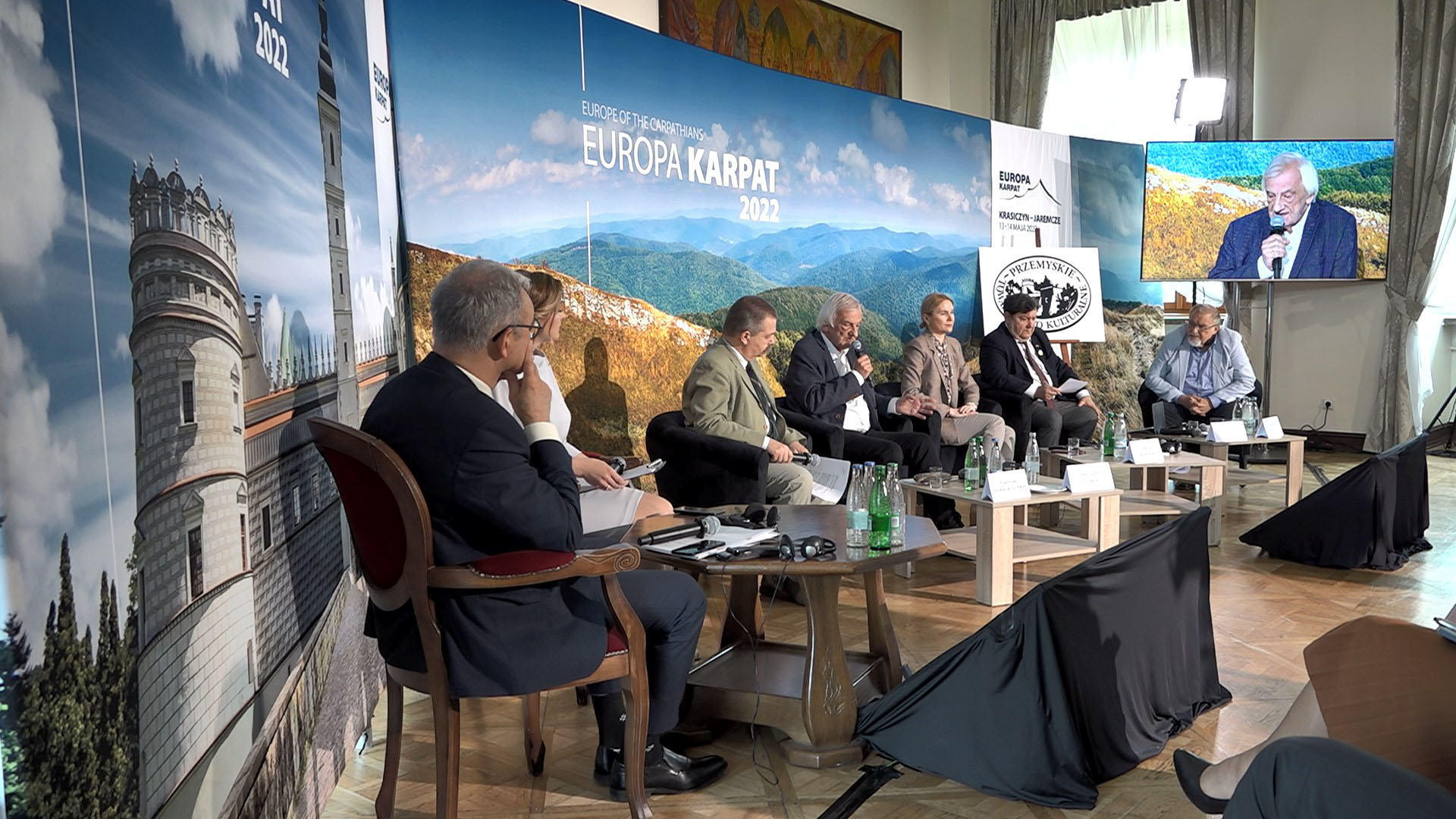 O wojnie na Ukrainie podczas konferencji Europa Karpat w Krasiczynie