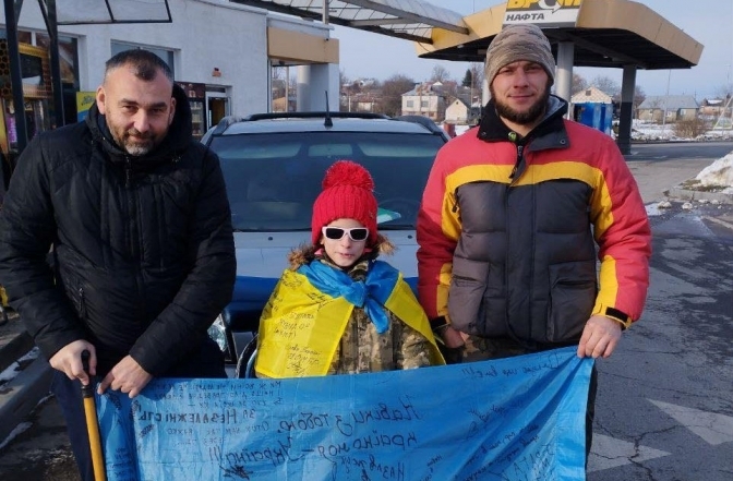 Niewidoma dziewięciolatka z Komarna zebrała 650 tysięcy hrywien na potrzeby wojska ukraińskiego