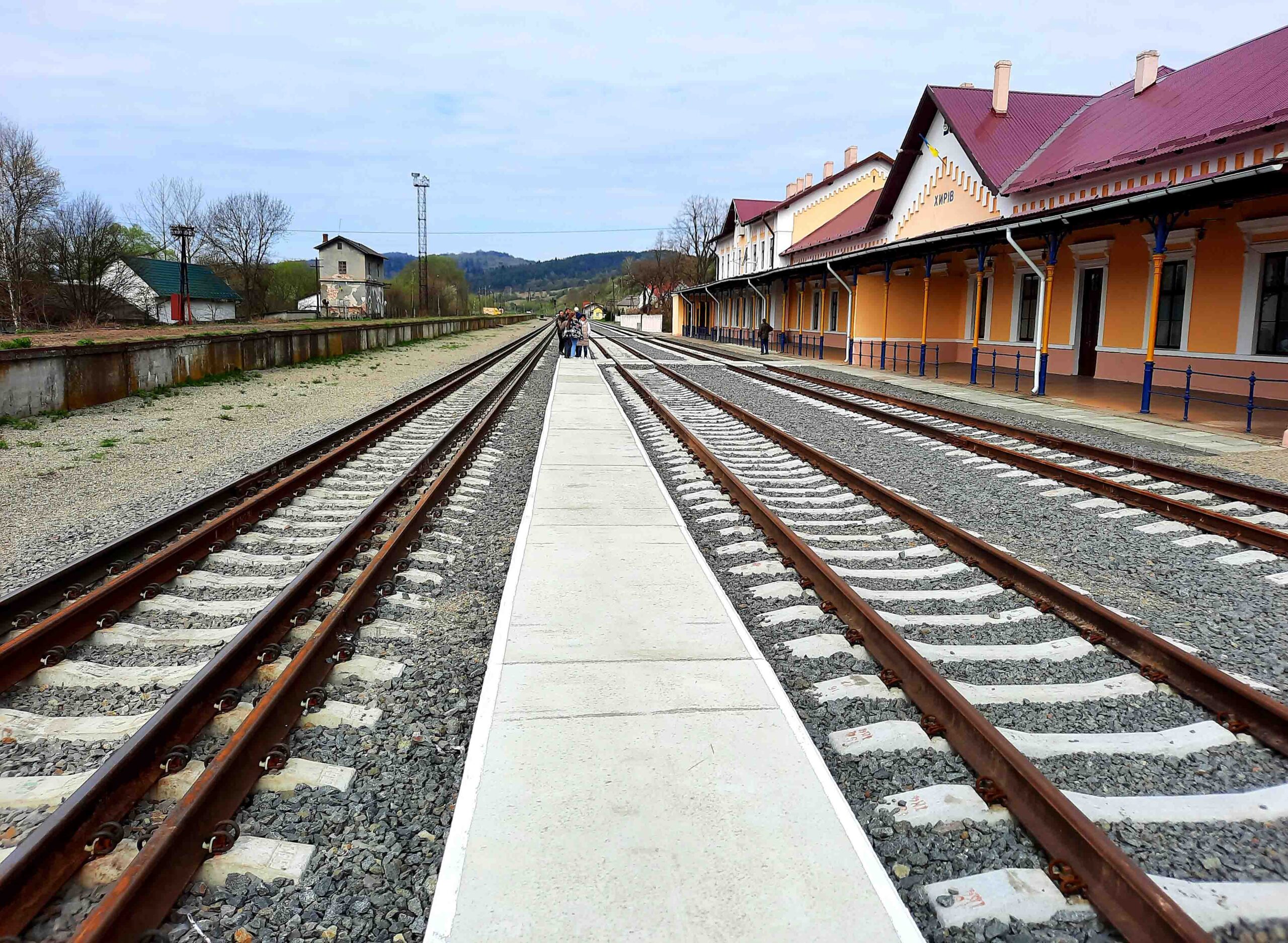 Linia 102.ua: tory kolejowe odnowiono, ruchu pociągów do Polski nie ma