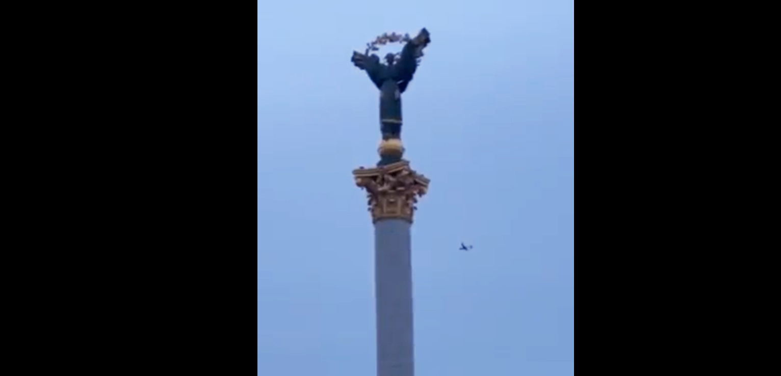 Atak rosyjskich dronów na Kijów