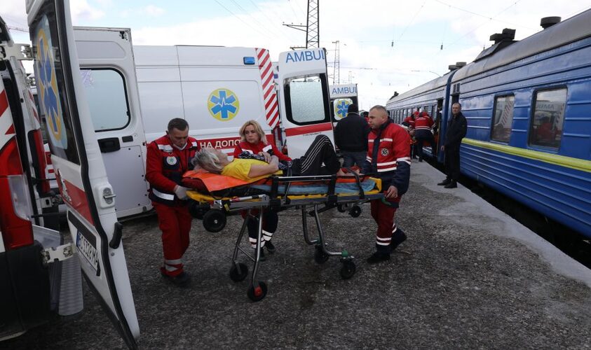 W czasie wojny we Lwowie opiekę medyczną otrzymało 165 tysięcy Ukraińców