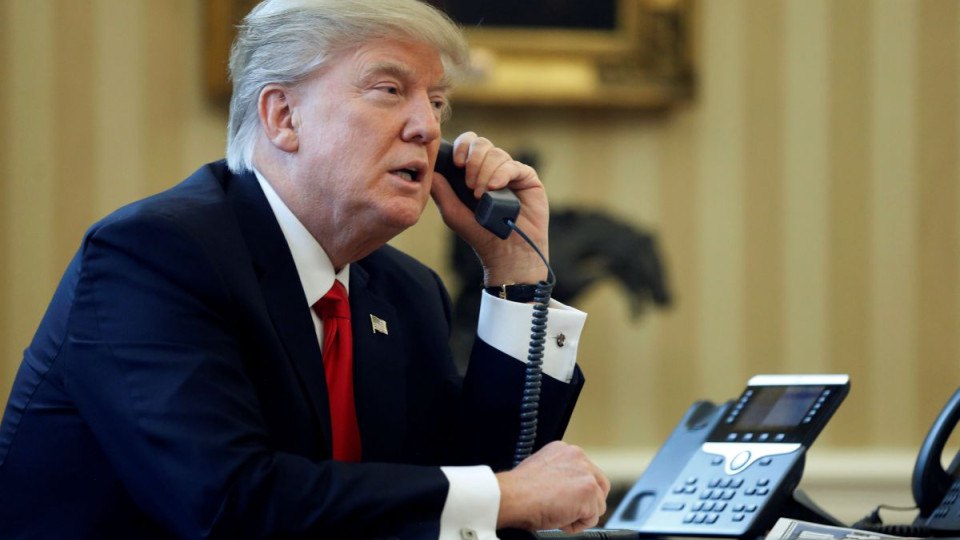 Rozmowa telefoniczna prezydentów USA i Rosji