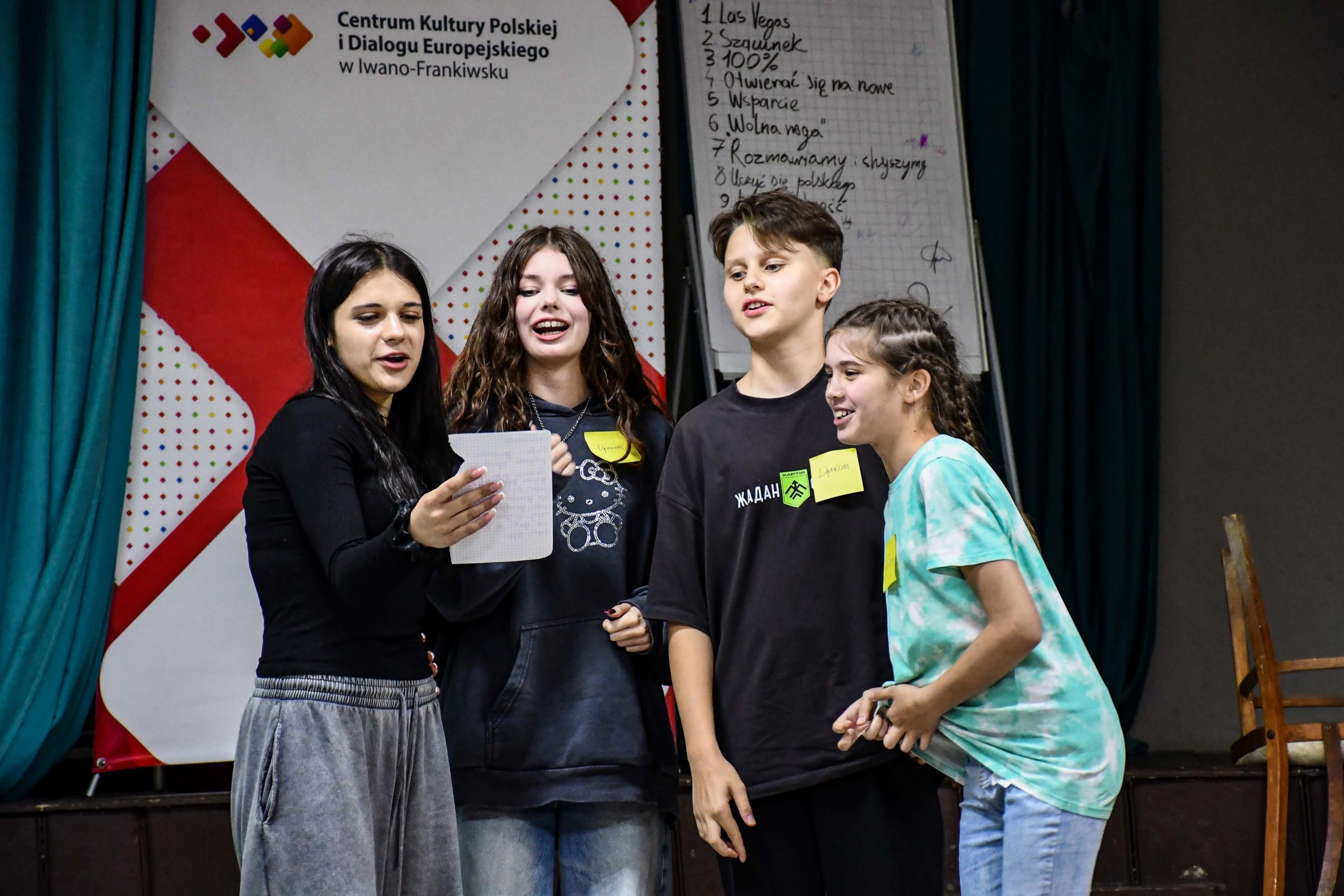 Góry, teatr i emocje: warsztaty dla młodzieży w Karpatach