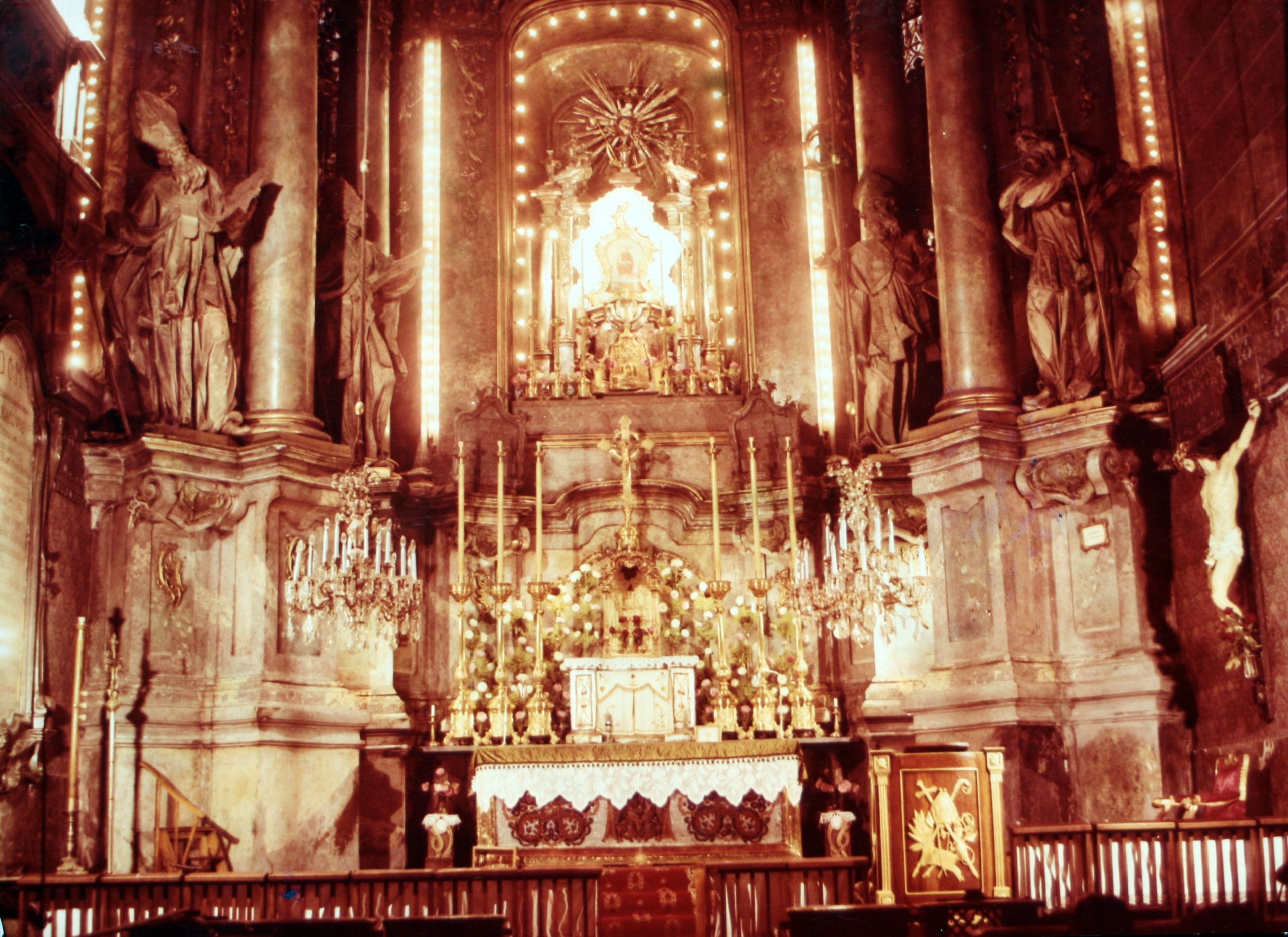Biskupi pomocniczy archidiecezji lwowskiej za rządów abpa Mariana Franciszka Jaworskiego (1991–2008). Część 2