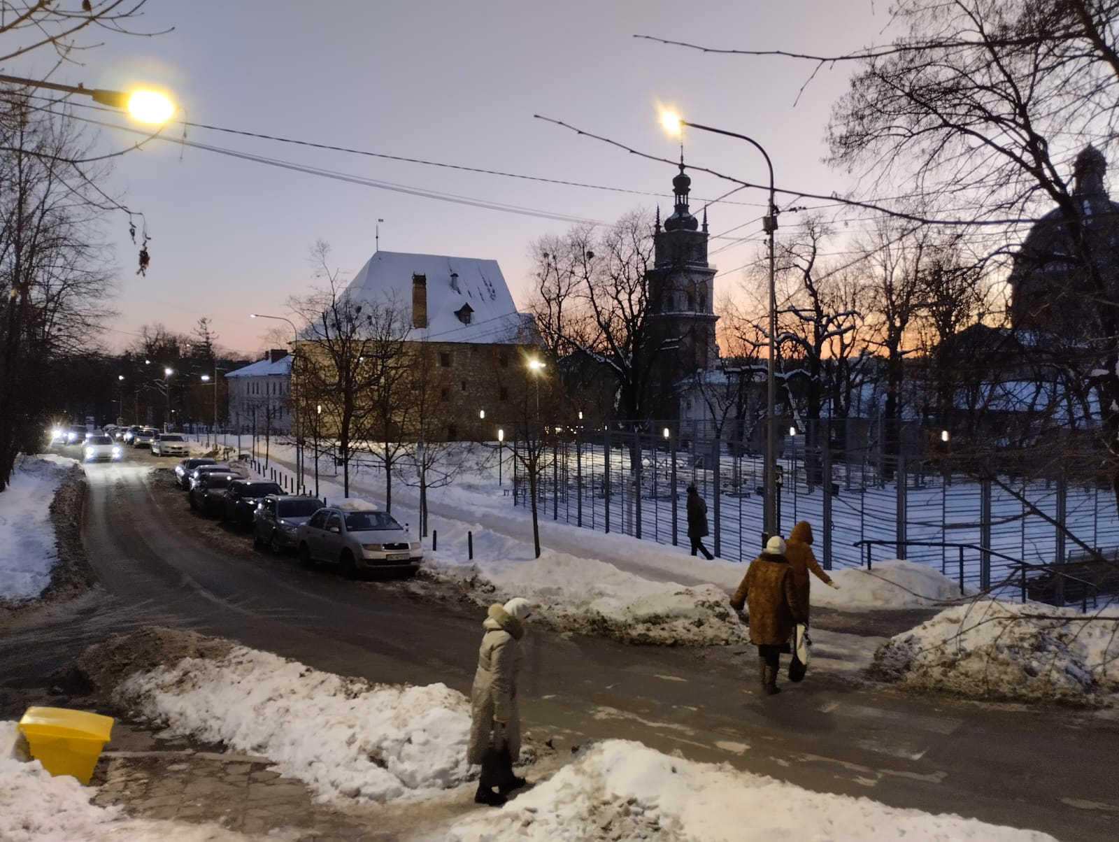 Ograniczenia w oświetleniu ulic we Lwowie