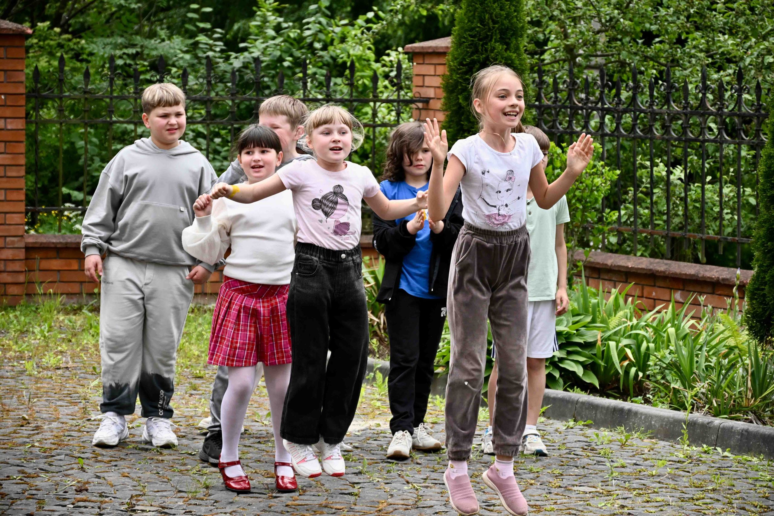 „Wszystkie dzieci nasze są” – Dzień Dziecka w Iwano-Frankiwsku, Dolinie i Tłumaczu