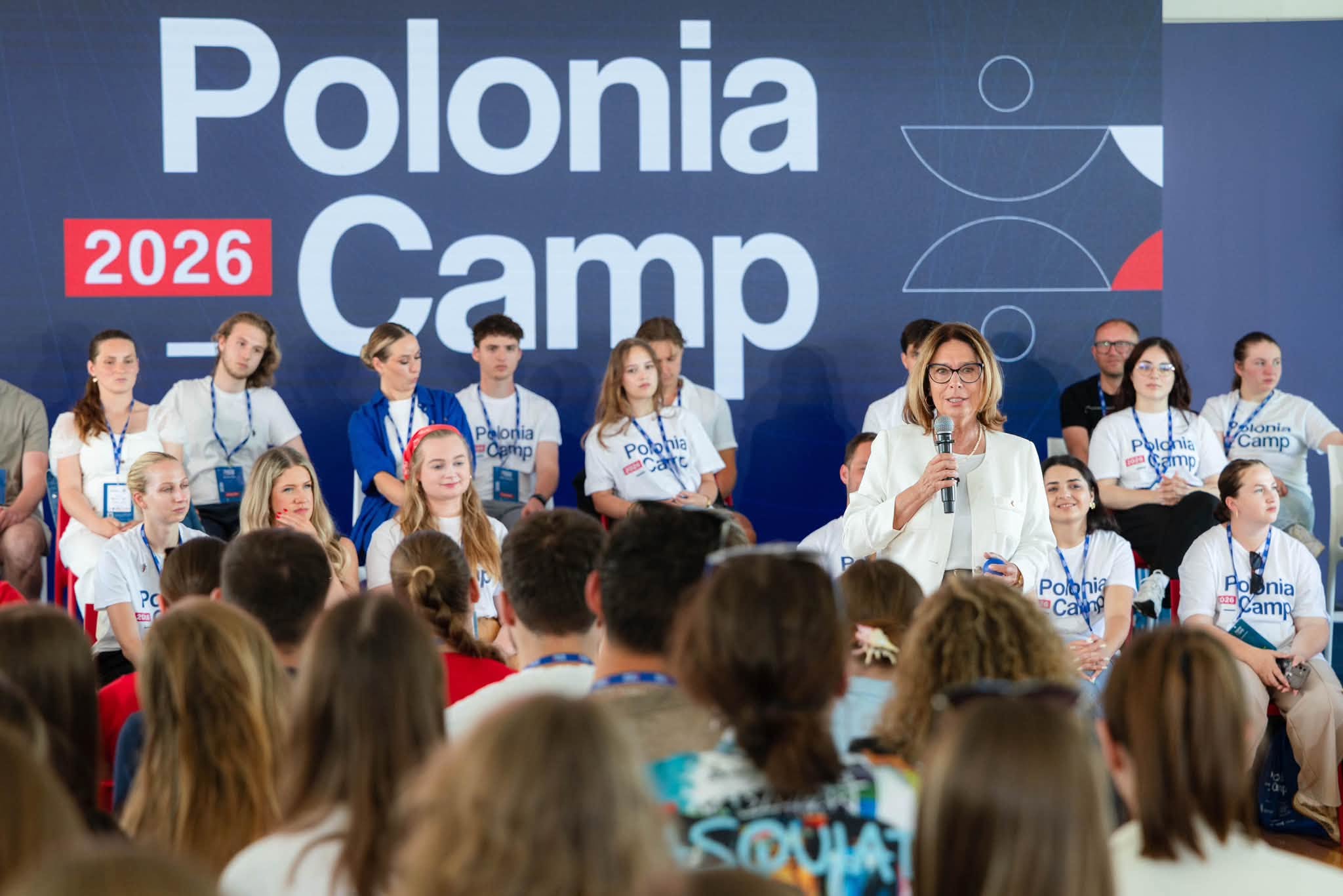 1500 młodych Polaków z blisko 50 krajów spotkało się w Warszawie na Polonia Camp 2026