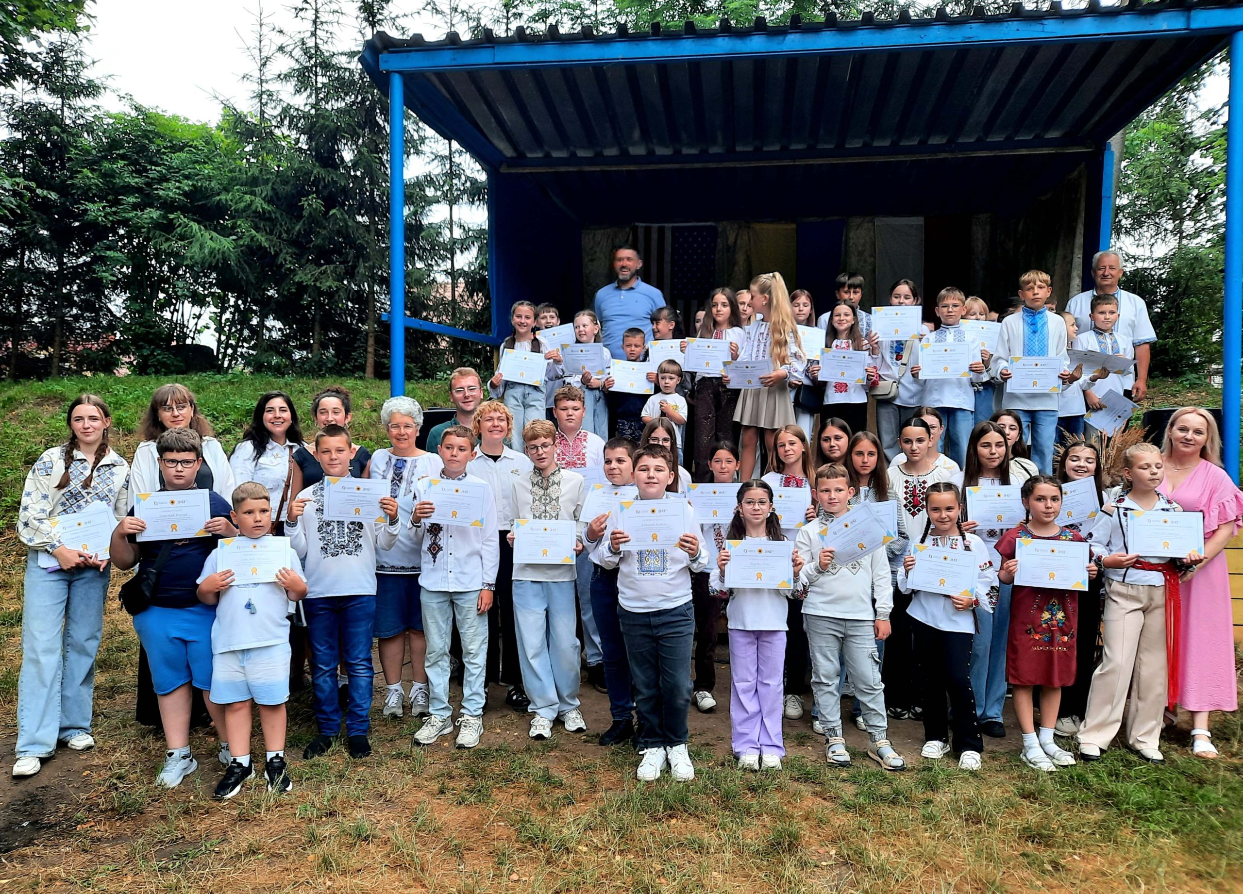Polsko-ukraińsko-amerykańska misja edukacyjna w Nahaczowie